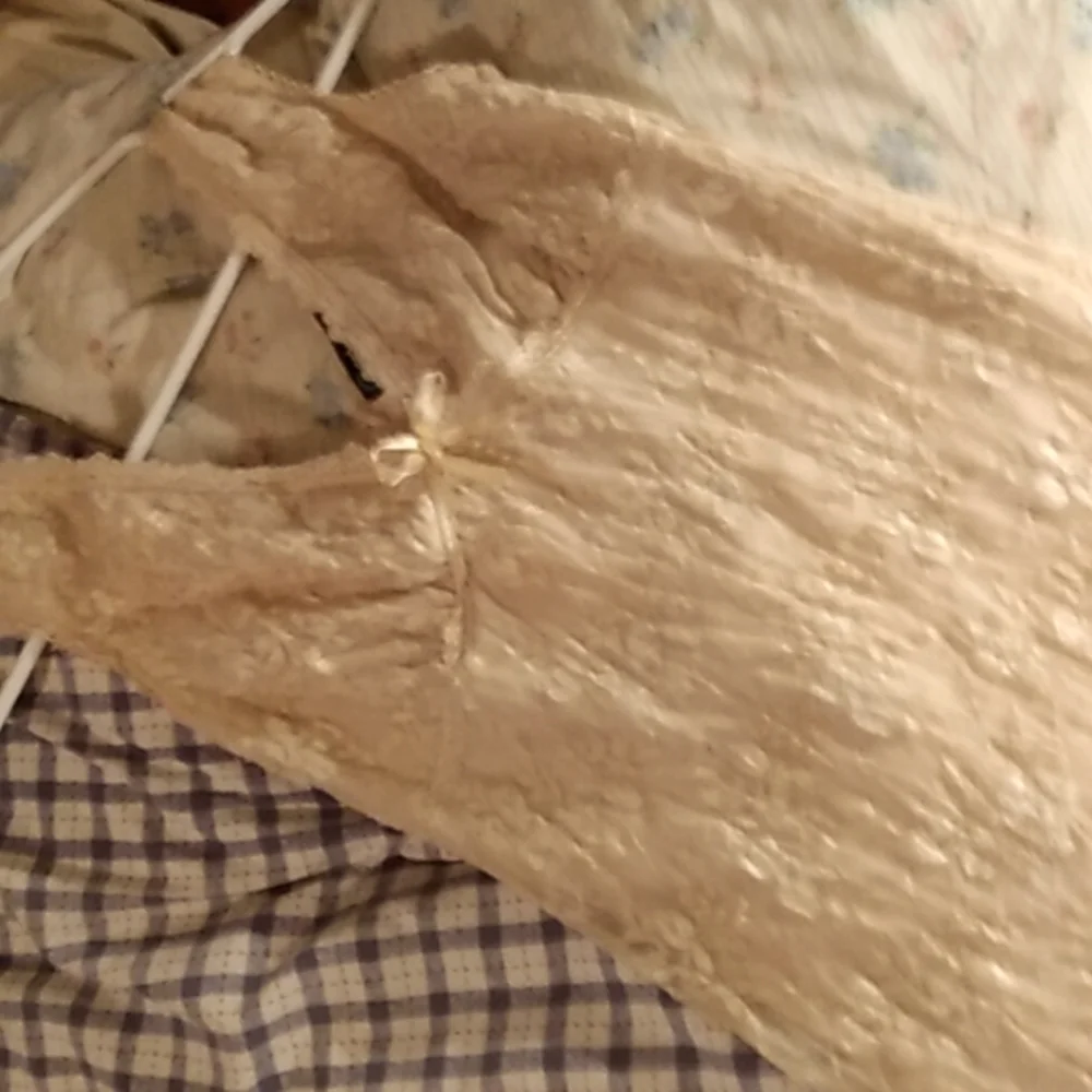 Tanks - Picture 2 of 2